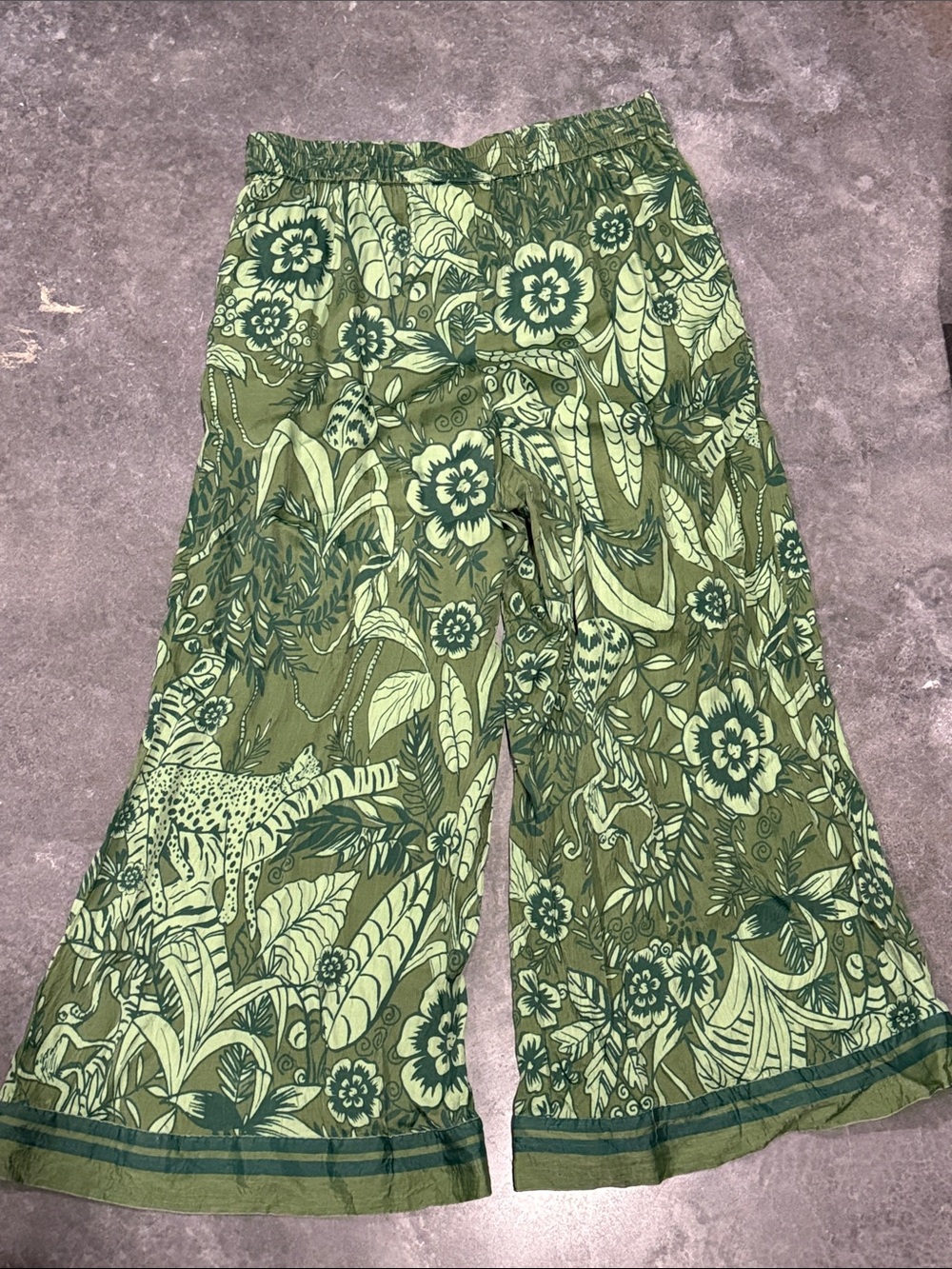 Farm rio deep Green Floral Jungle tiger Print Wide-Leg Bottoms - Picture 6 of 11